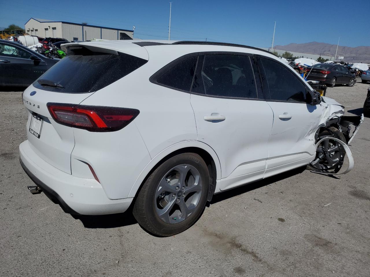 Obraz 3 z 2023 FORD ESCAPE ST LINE 2023 z VIN 1FMCU0MN7PUA62355