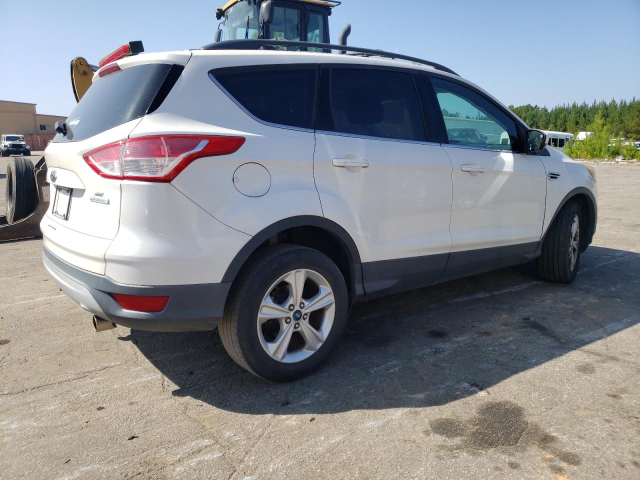 Image 3 of 2013 FORD ESCAPE SE 2013 with VIN 1FMCU0GX8DUC07962