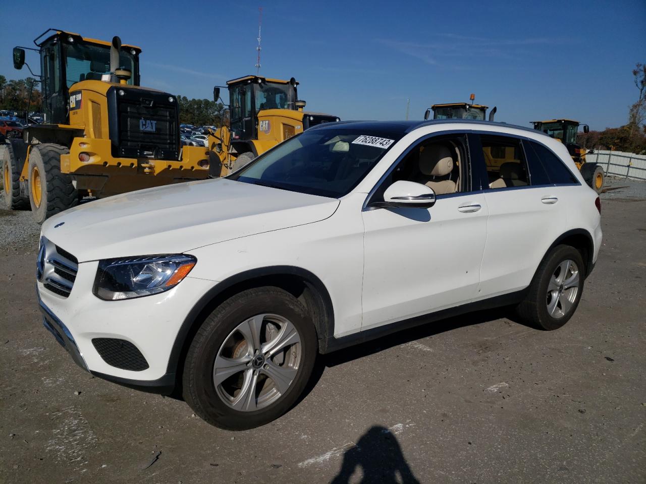 Image 1 of 2018 MERCEDES-BENZ GLC 300 2018 with VIN WDC0G4JB2JV022339