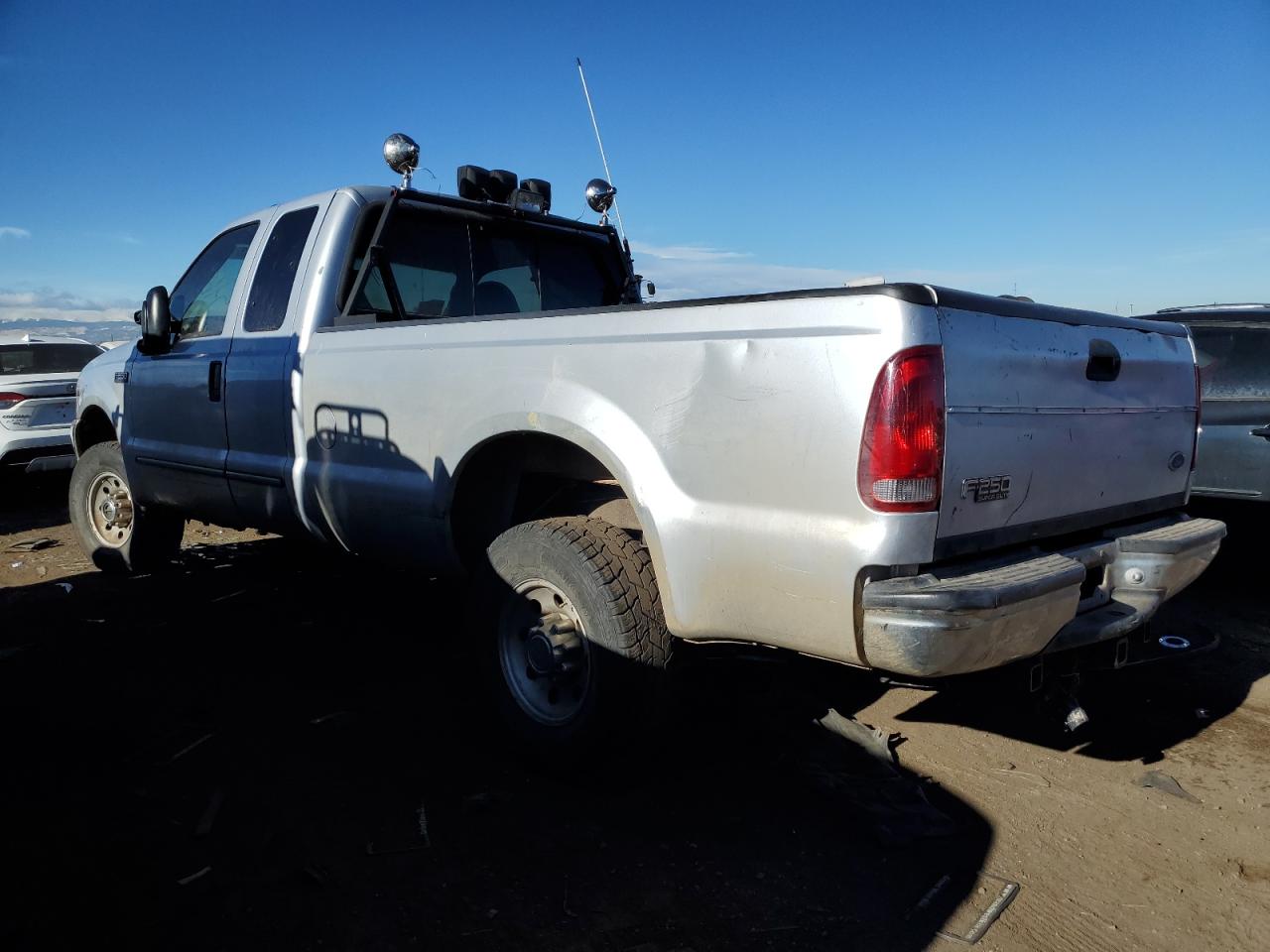Obraz 2 z 2000 FORD F250 SUPER DUTY 2000 z VIN 1FTNX21S5YEB91796