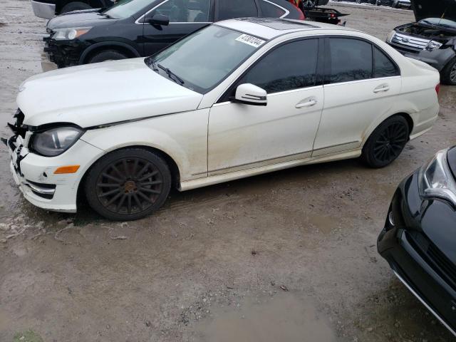 Obraz 1 z 2012 MERCEDES-BENZ C 300 4MATIC 2012 z VIN WDDGF8BBXCA698437