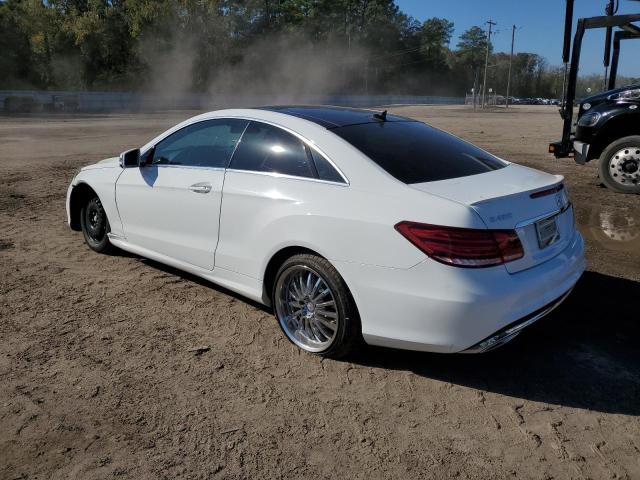 Obraz 2 z 2017 MERCEDES-BENZ E-CLASS 400 4MATIC 2017 z VIN WDDKJ6HB7HF361271