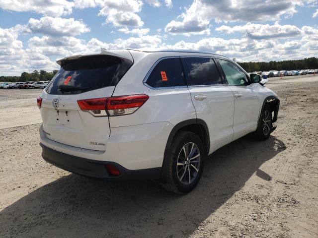 Obraz 3 z 2018 TOYOTA HIGHLANDER SE 2018 z VIN 5TDJZRFH7JS825351