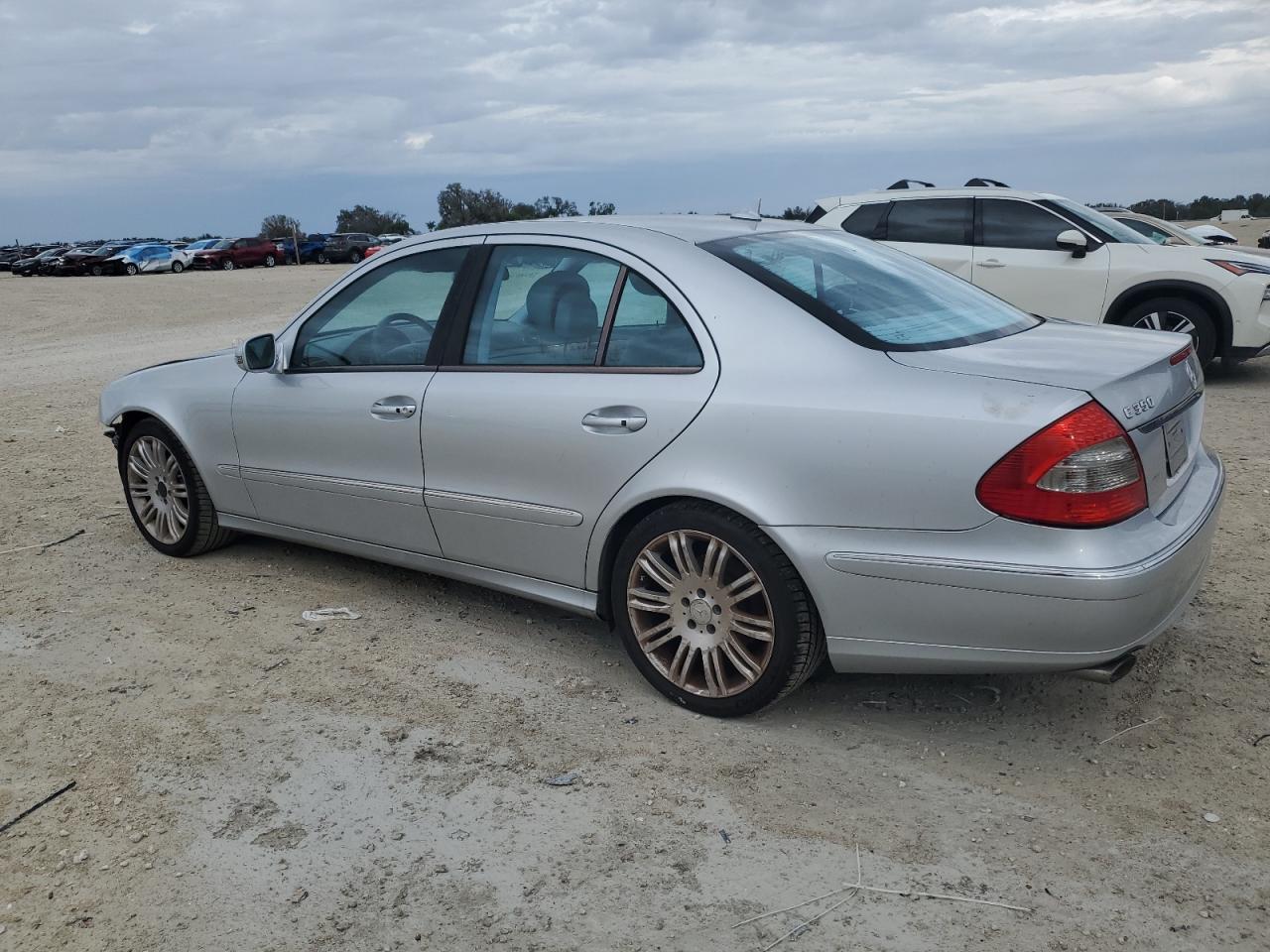 Obraz 2 z 2008 MERCEDES-BENZ E 350 2008 z VIN WDBUF56X18B204628
