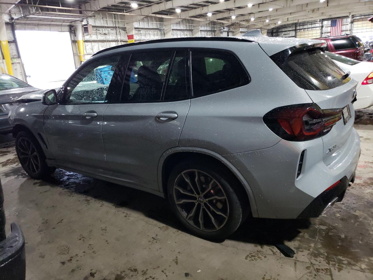 Obraz 2 z 2022 BMW X3 XDRIVE30I 2022 z VIN 5UX53DP03N9M83933
