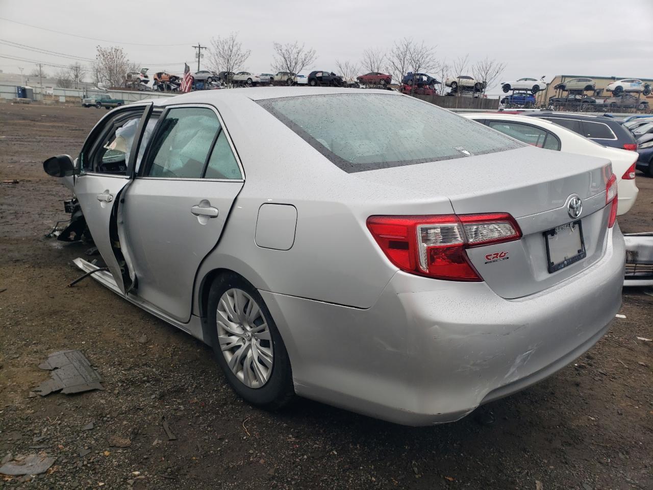 Image 2 of 2013 TOYOTA CAMRY L 2013 with VIN 4T4BF1FK1DR330736