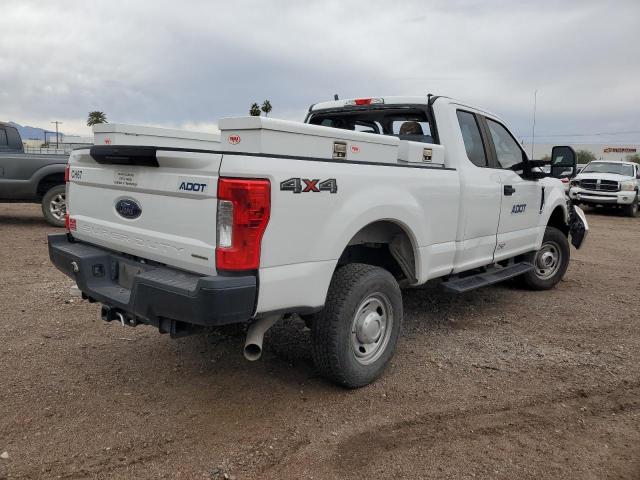 Obraz 3 z 2018 FORD F250 SUPER DUTY 2018 z VIN 1FT7X2B61JEB31627