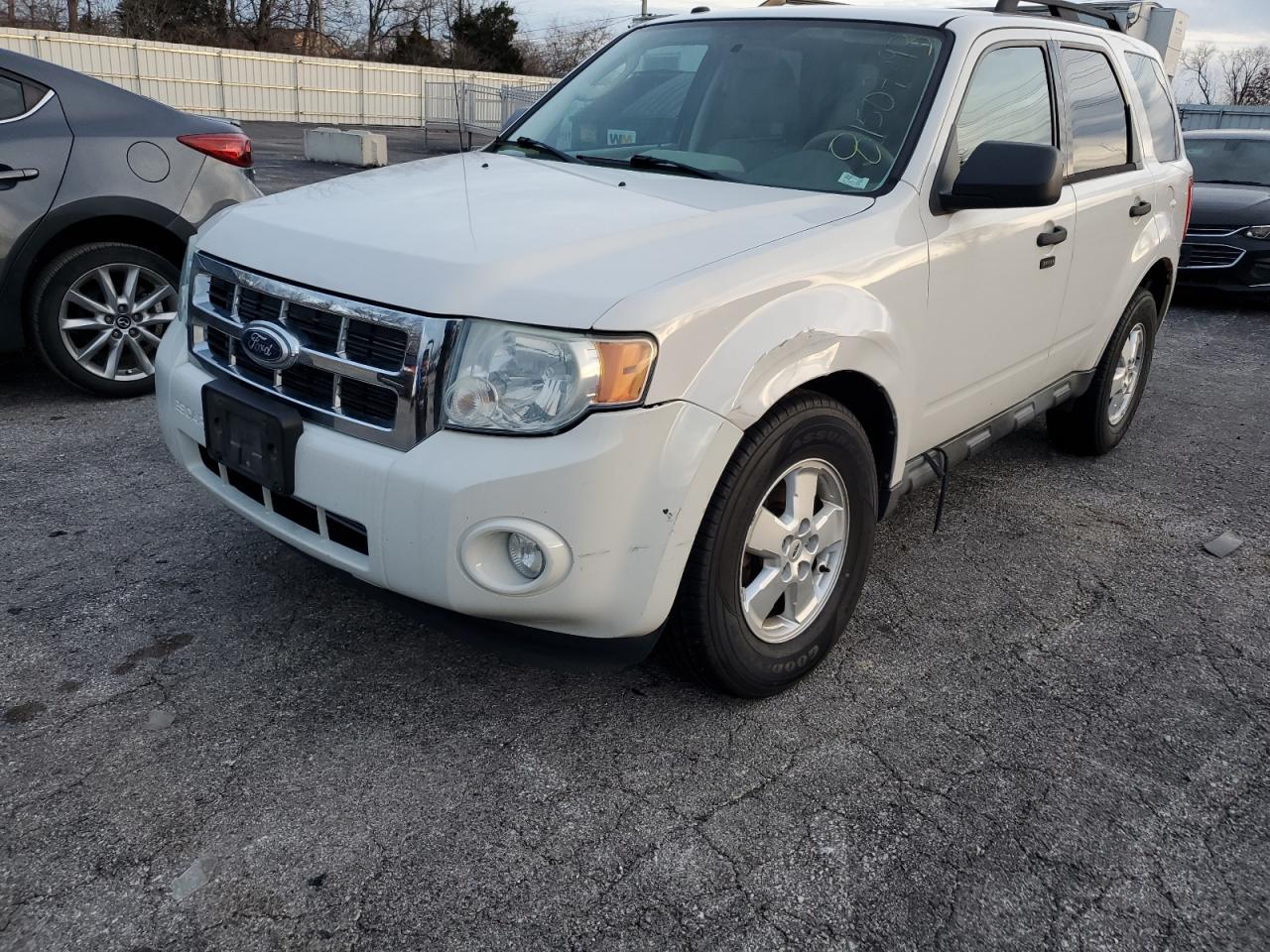 Изображение 2010 FORD ESCAPE XLT 2010