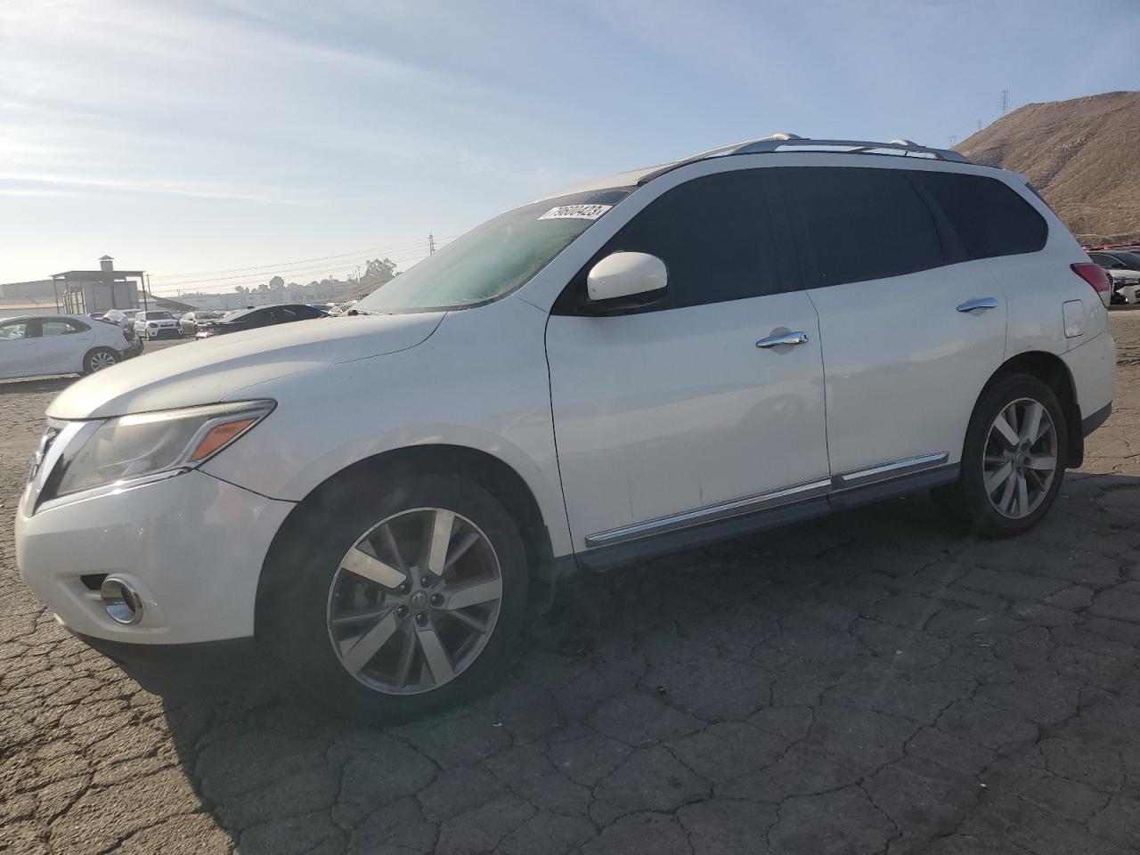 Obraz 1 z 2014 NISSAN PATHFINDER S 2014 z VIN 5N1AR2MM3EC631037