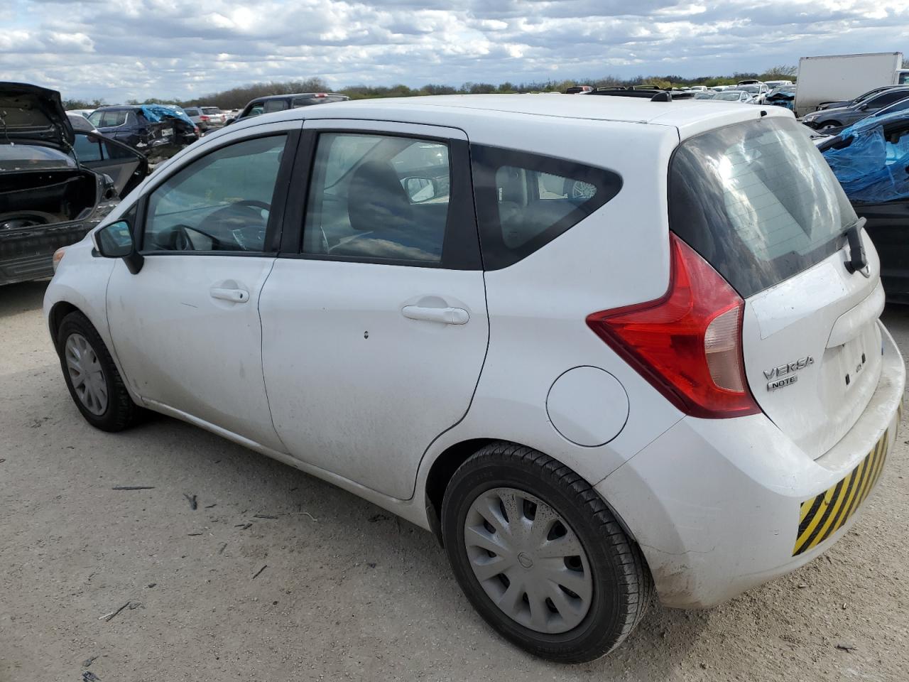 Image 2 of 2016 NISSAN VERSA NOTE S 2016 with VIN 3N1CE2CP5GL397398