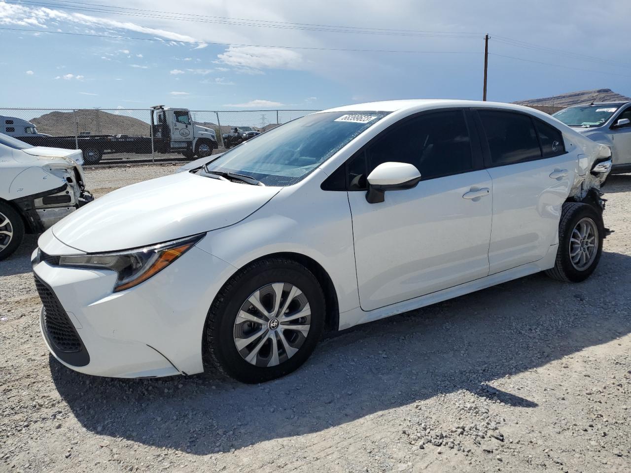 Obraz 1 z 2022 TOYOTA COROLLA LE 2022 z VIN JTDEAMDE7N3014094