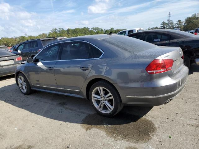 Image 2 of 2013 VOLKSWAGEN PASSAT SE 2013 with VIN 1VWBN7A37DC114882