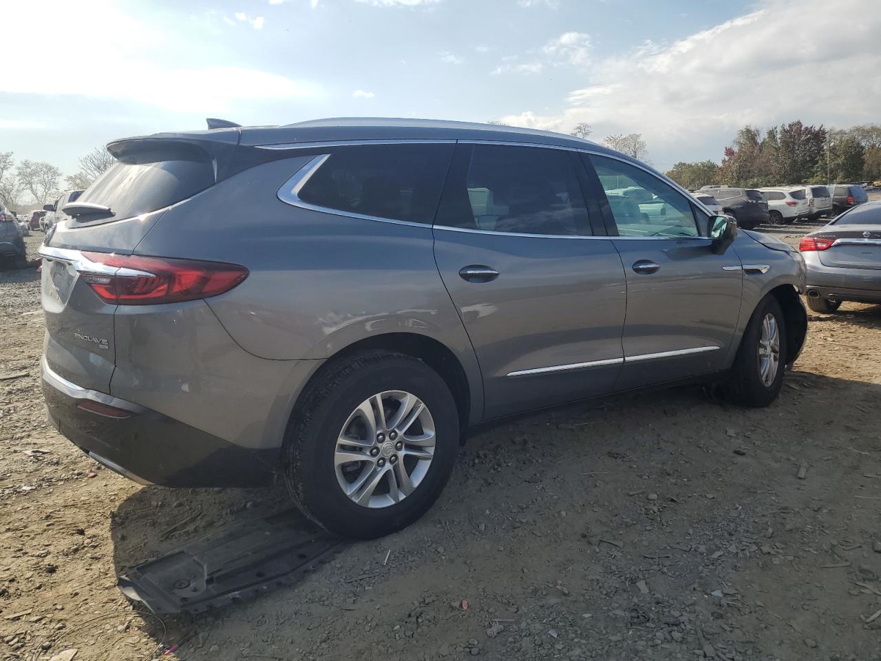 Obraz 3 z 2019 BUICK ENCLAVE ESSENCE 2019 z VIN 5GAEVAKW4KJ228032