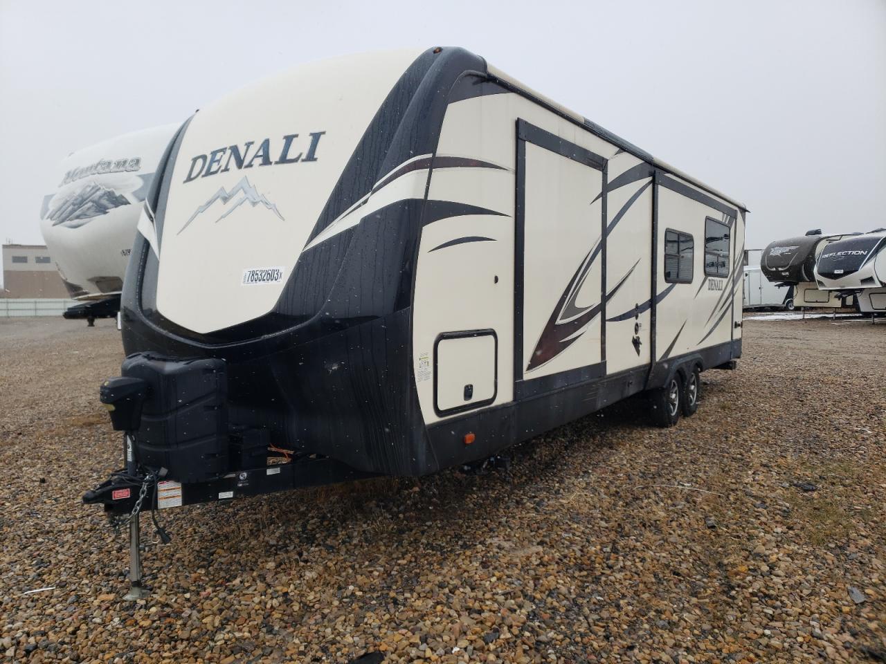 Image 2 of 2017 KEYSTONE DENALI RV 2017 with VIN 4YDT28924HP941137