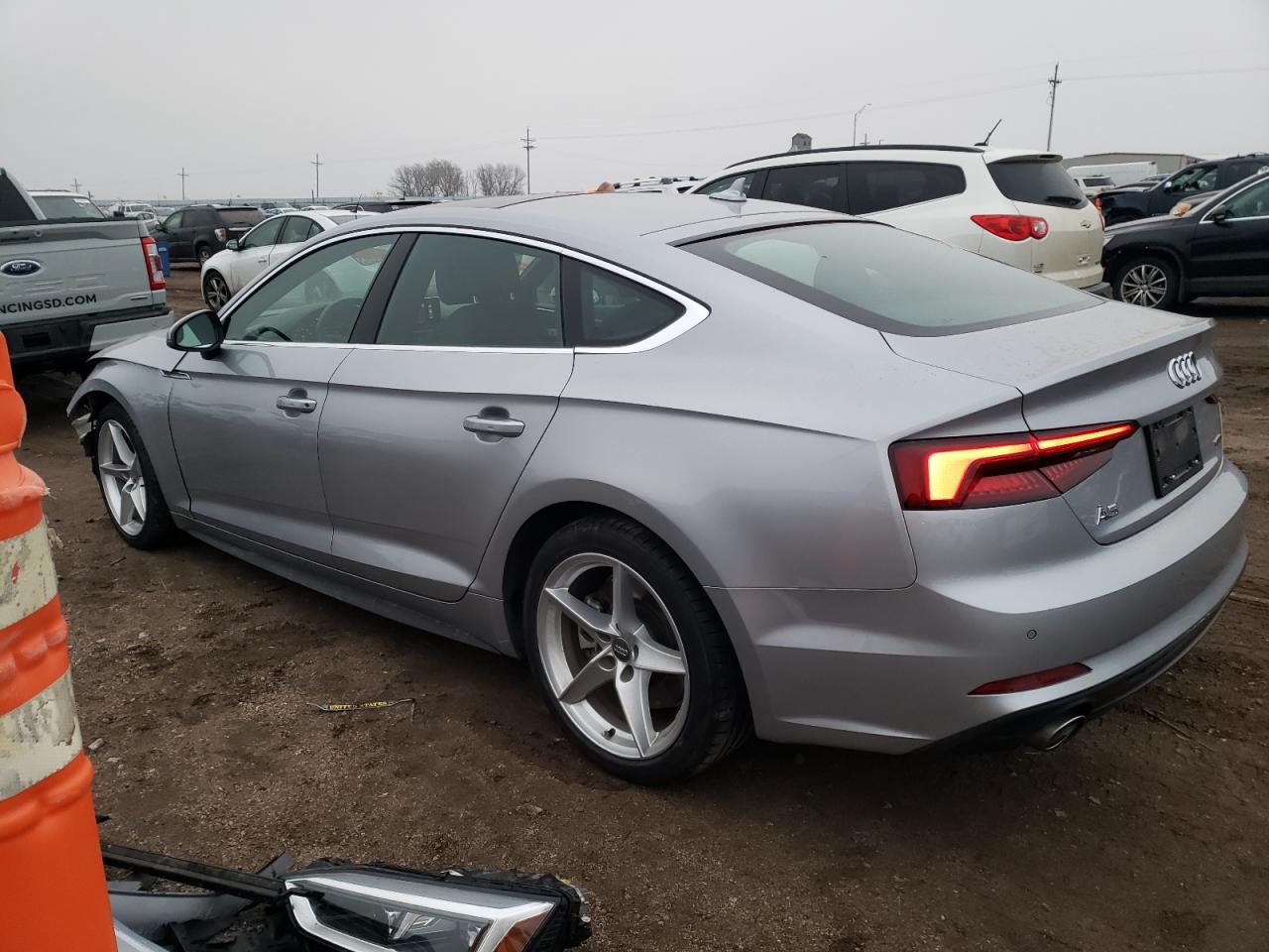 Изображение 2 2019 AUDI A5 PREMIUM PLUS S-LINE 2019 с VIN WAUENCF59KA049039