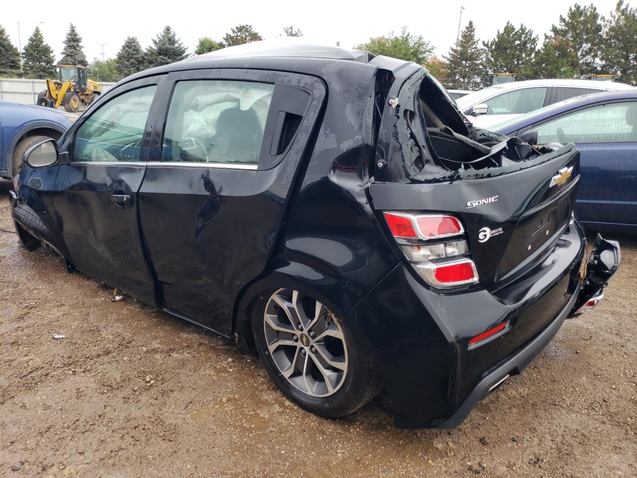 Изображение 2 2017 CHEVROLET SONIC LT 2017 с VIN 1G1JD6SH6H4176871