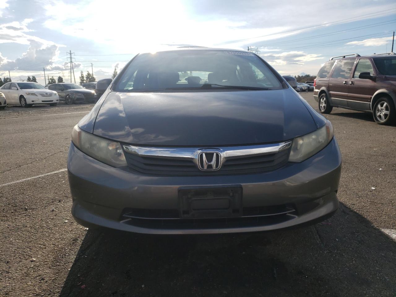 Изображение 2 2012 HONDA CIVIC HF 2012 с VIN 2HGFB2F66CH555760
