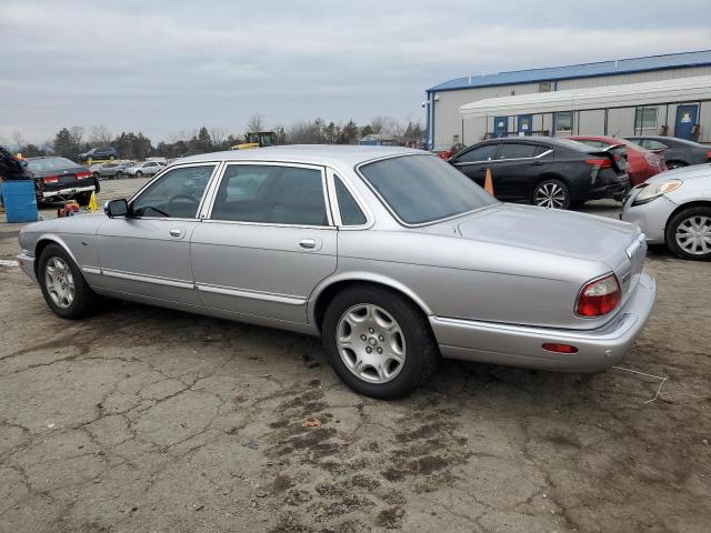 Image 2 of 2001 Jaguar Vanden Plas 2001 with VIN SAJDA24C41LF28157