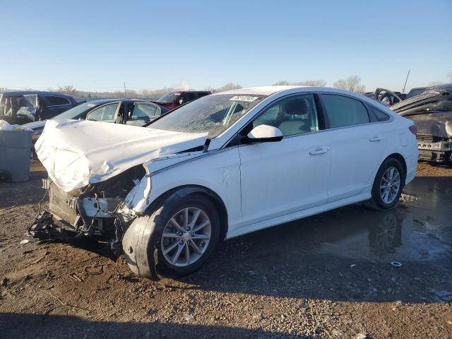 Image 1 of 2018 HYUNDAI SONATA SE 2018 with VIN 5NPE24AF1JH647442