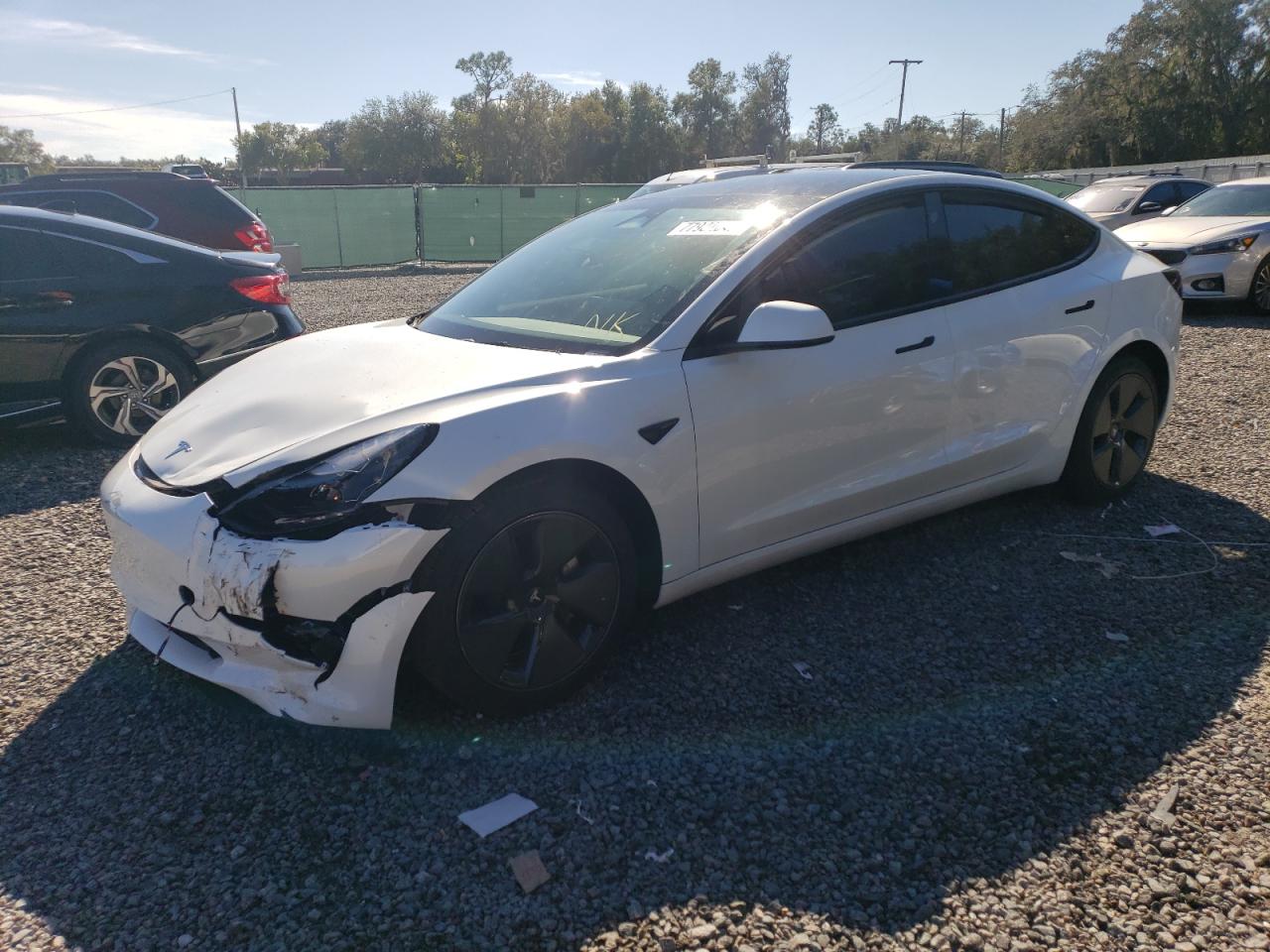 Obraz 1 z 2023 TESLA MODEL 3  2023 z VIN 5YJ3E1EA9PF586943