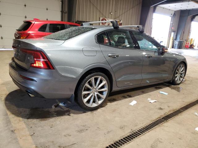 Image 3 of 2020 VOLVO S60 T6 MOMENTUM 2020 with VIN 7JRA22TKXLG065281
