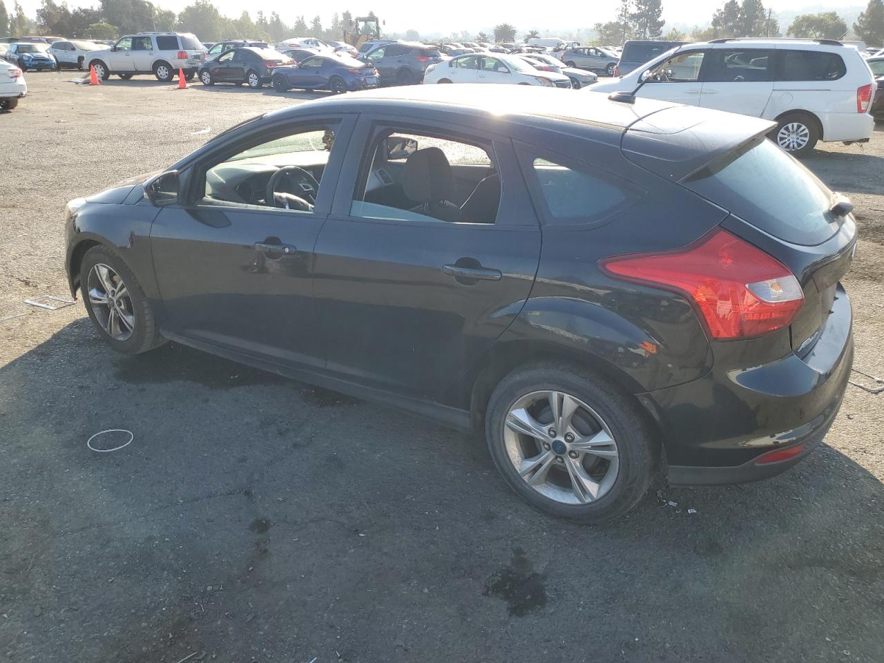 Изображение 2 2013 FORD FOCUS SE 2013 с VIN 1FADP3K23DL152264
