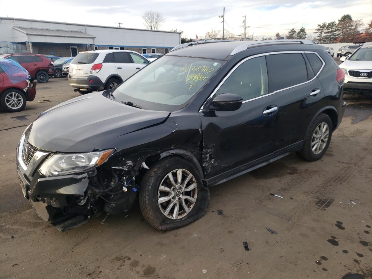 Obraz 1 z 2018 NISSAN ROGUE S 2018 z VIN KNMAT2MV9JP611506