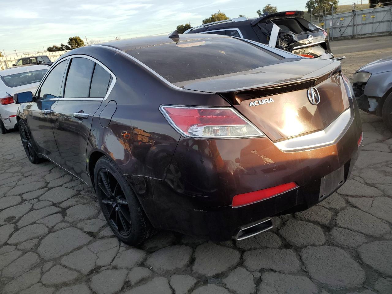 Obraz 2 z 2010 ACURA TL  2010 z VIN 19UUA8F54AA008907