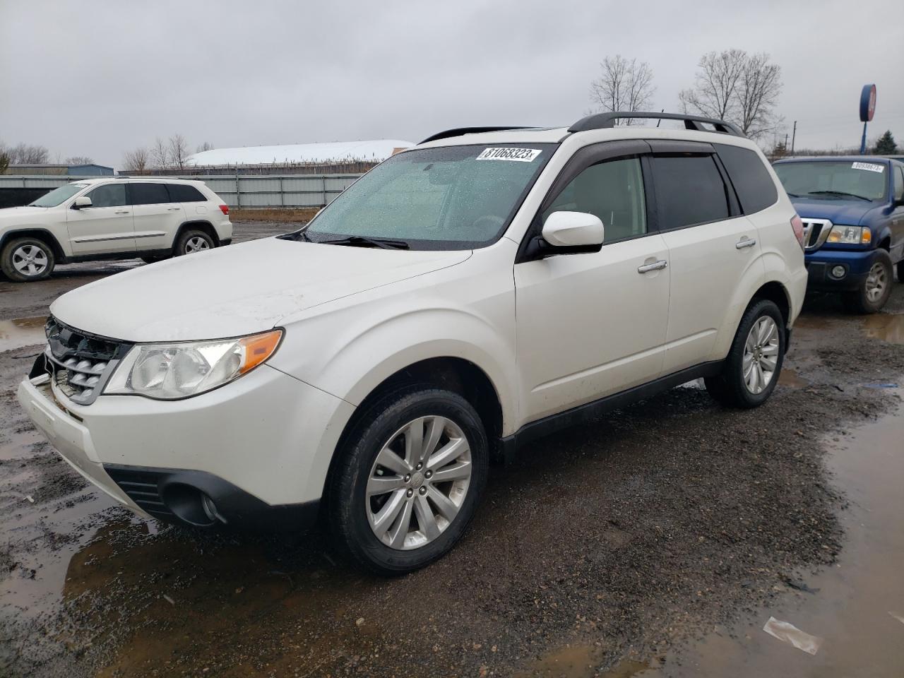 Image 1 of 2012 SUBARU FORESTER 2.5X PREMIUM 2012 with VIN JF2SHBCCXCH458915