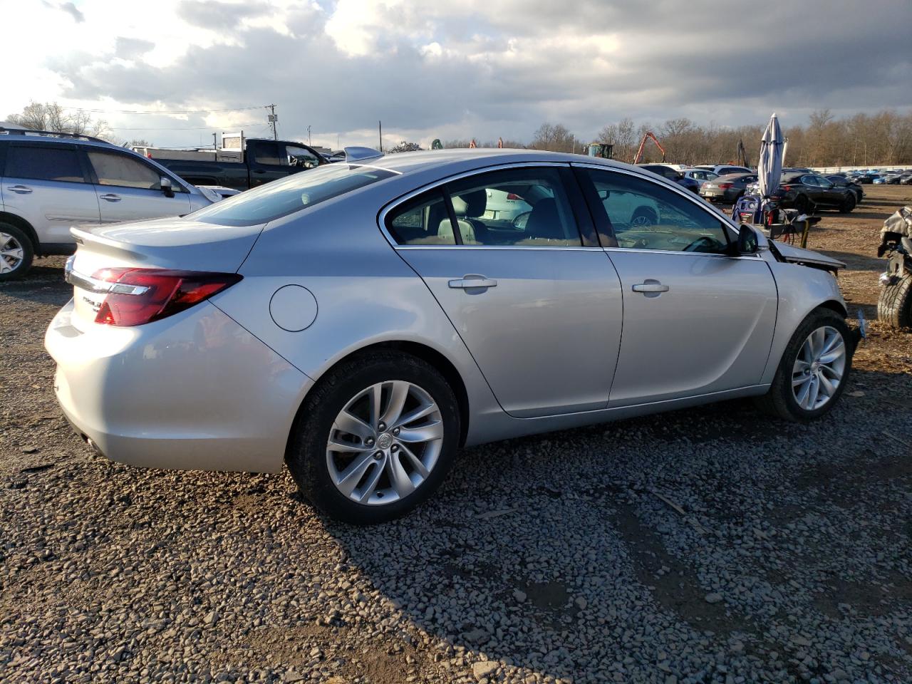 Image 3 of 2016 BUICK REGAL  2016 with VIN 2G4GL5EX9G9188411