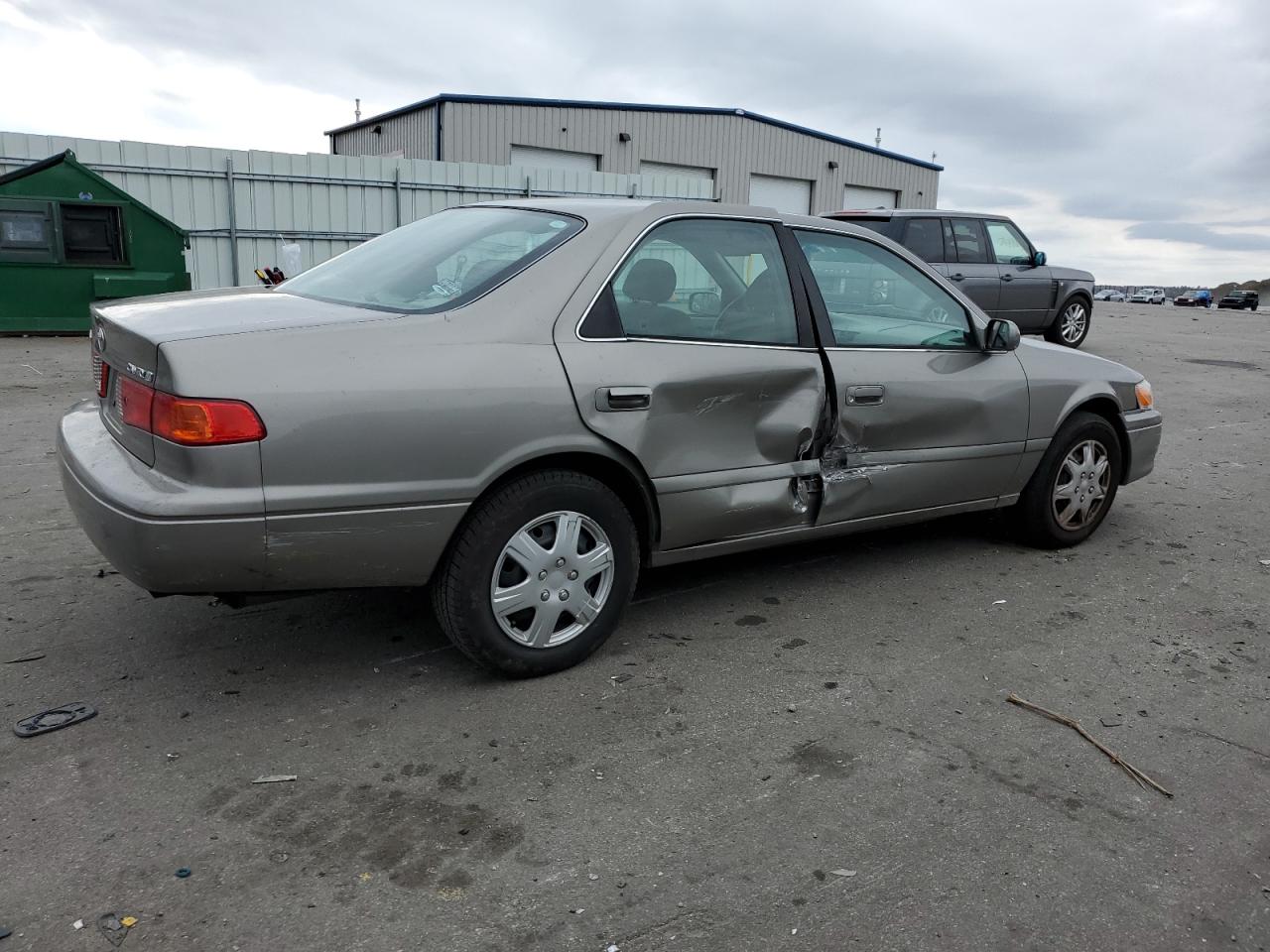 Obraz 3 z 2001 TOYOTA CAMRY CE 2001 z VIN 4T1BG28K81U029502