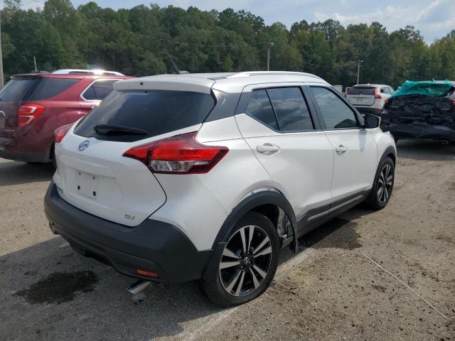 Изображение 3 2018 NISSAN KICKS S 2018 с VIN 3N1CP5CU4JL506913