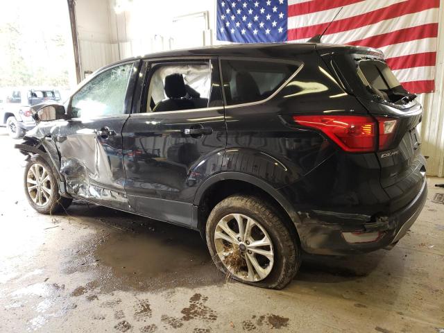 Obraz 2 z 2019 FORD ESCAPE SE 2019 z VIN 1FMCU9GD6KUA00347