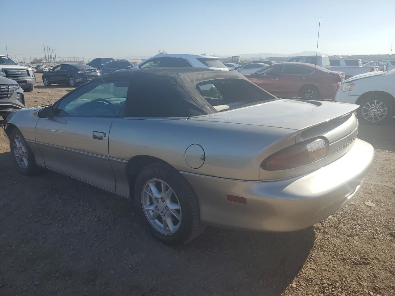Image 2 of 2002 CHEVROLET CAMARO  2002 with VIN 2G1FP32K722106350