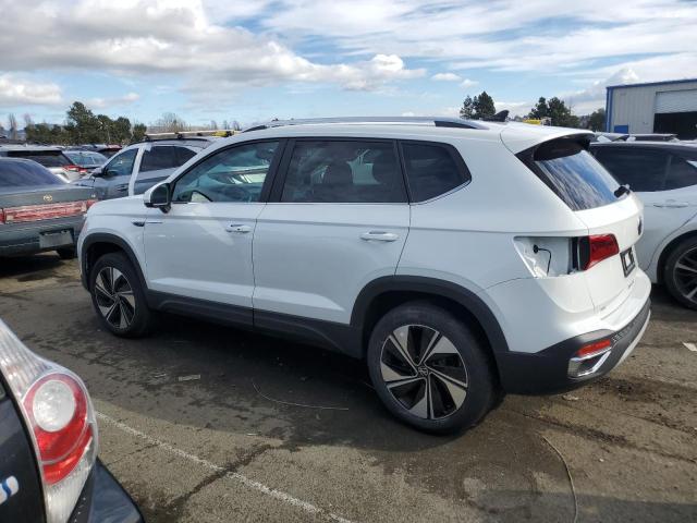 Image 2 of 2024 VOLKSWAGEN TAOS SE 2024 with VIN 3VVVX7B21RM020262