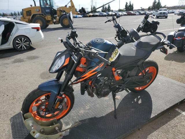 Image 2 of 2022 KTM 890 DUKE R 2022 with VIN VBKTU940XNM829205