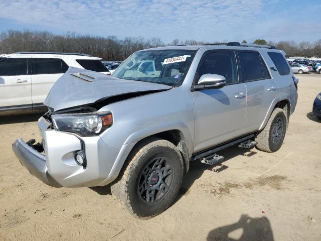 2018 TOYOTA 4RUNNER SR5/SR5 PREMIUM 2018 image