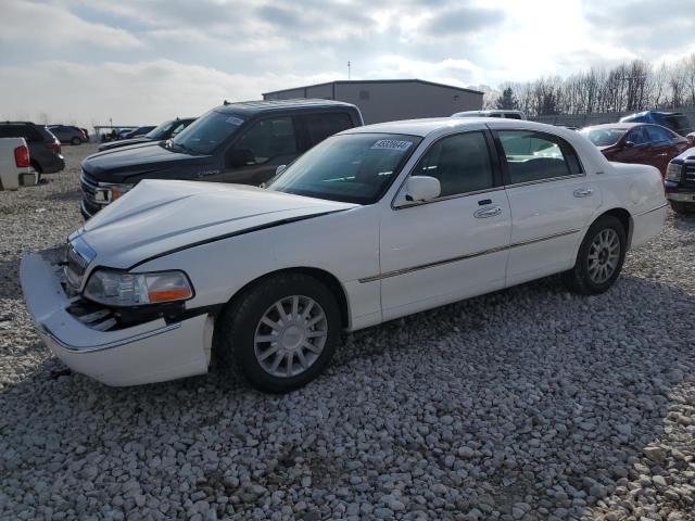 Image 1 of 2007 LINCOLN TOWN CAR SIGNATURE 2007 with VIN 1LNHM81V07Y629670