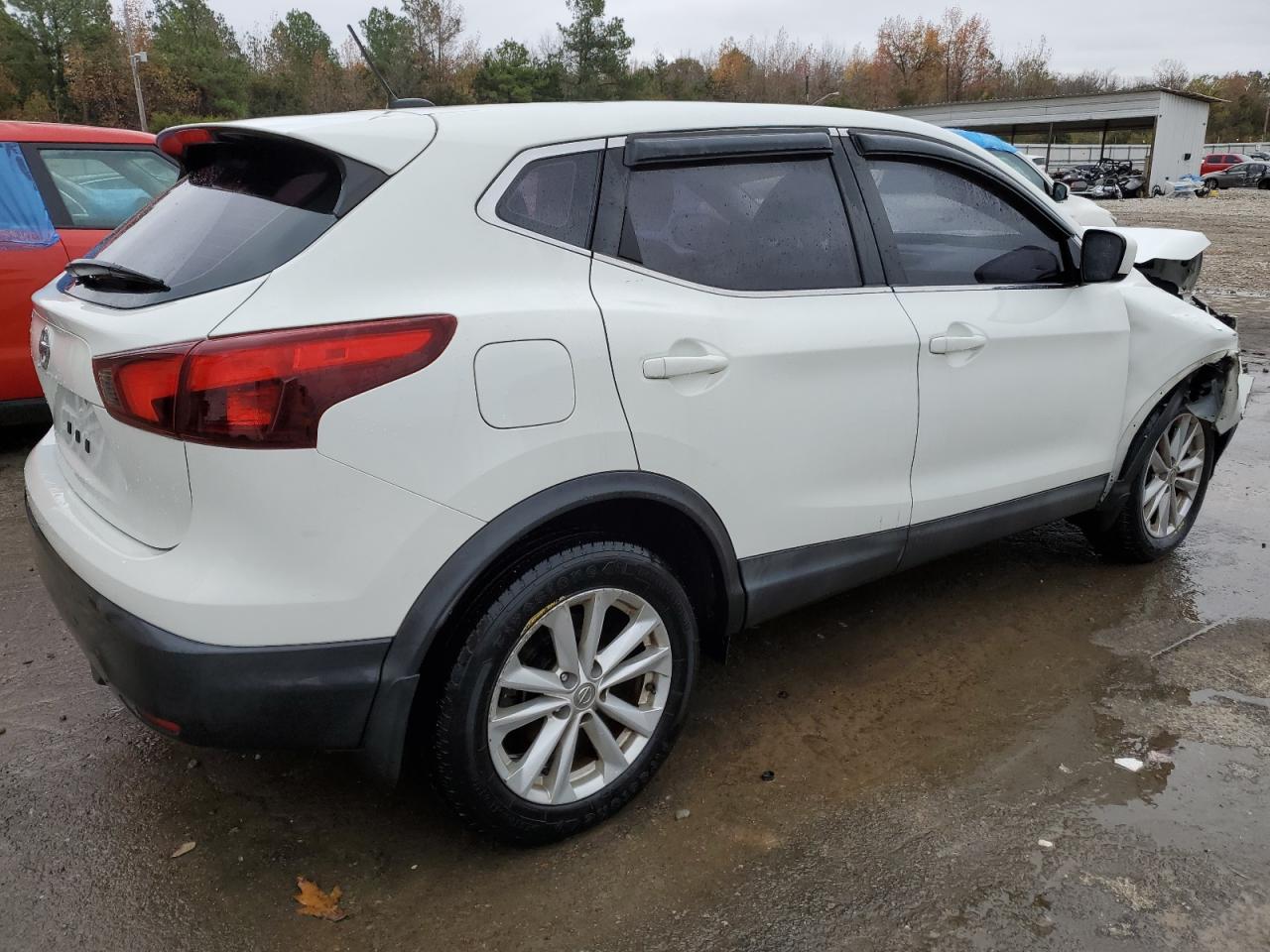 Изображение 3 2018 NISSAN ROGUE SPORT S 2018 с VIN JN1BJ1CPXJW151658