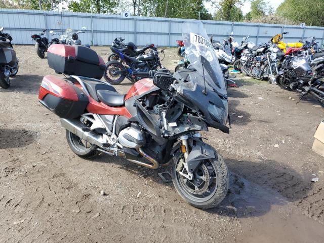 Image 1 of 2018 BMW R1200 RT 2018 with VIN WB10A1307JZ466579
