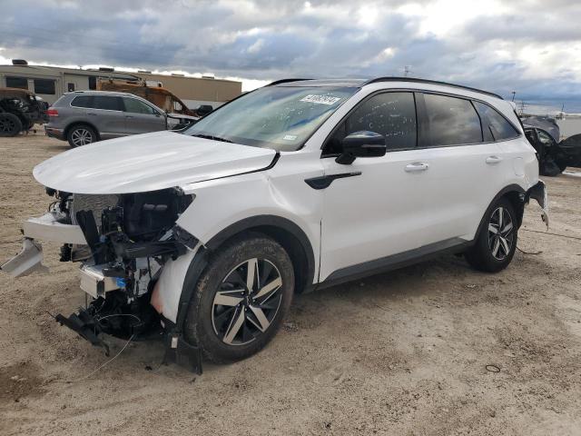 Obraz 1 z 2023 KIA SORENTO S 2023 z VIN 5XYRL4LC3PG241910
