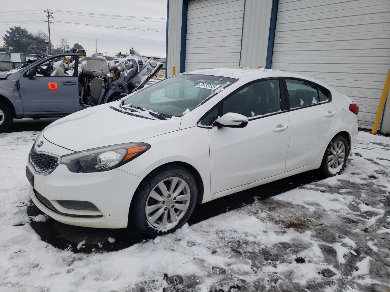 Image 1 of 2016 KIA FORTE LX 2016 with VIN KNAFX4A69G5447212