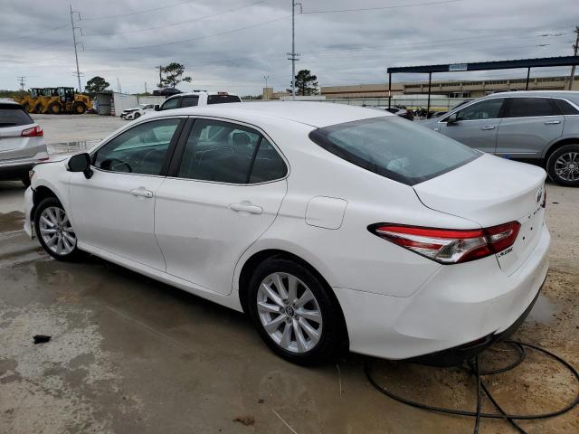 Obraz 2 z 2018 TOYOTA CAMRY L 2018 z VIN 4T1B11HK6JU127410