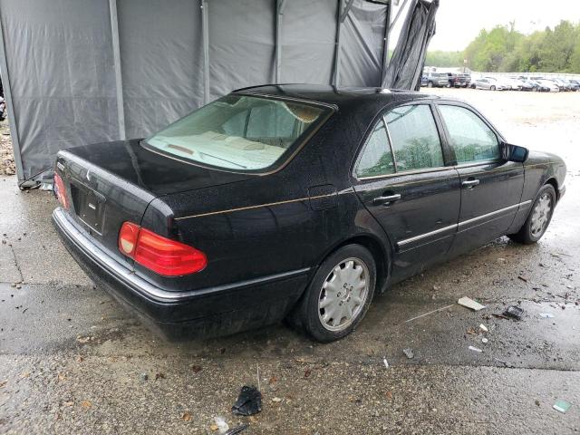 Image 3 of 1999 MERCEDES-BENZ E 320 1999 with VIN WDBJF65H4XA865528