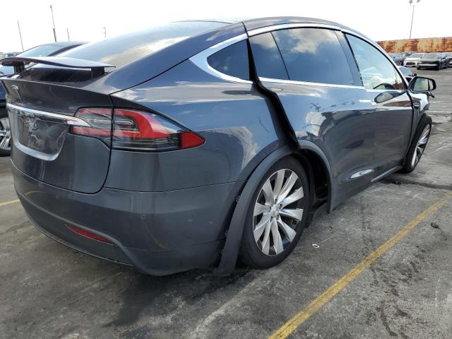 Obraz 3 z 2020 TESLA MODEL X  2020 z VIN 5YJXCBE20LF233930