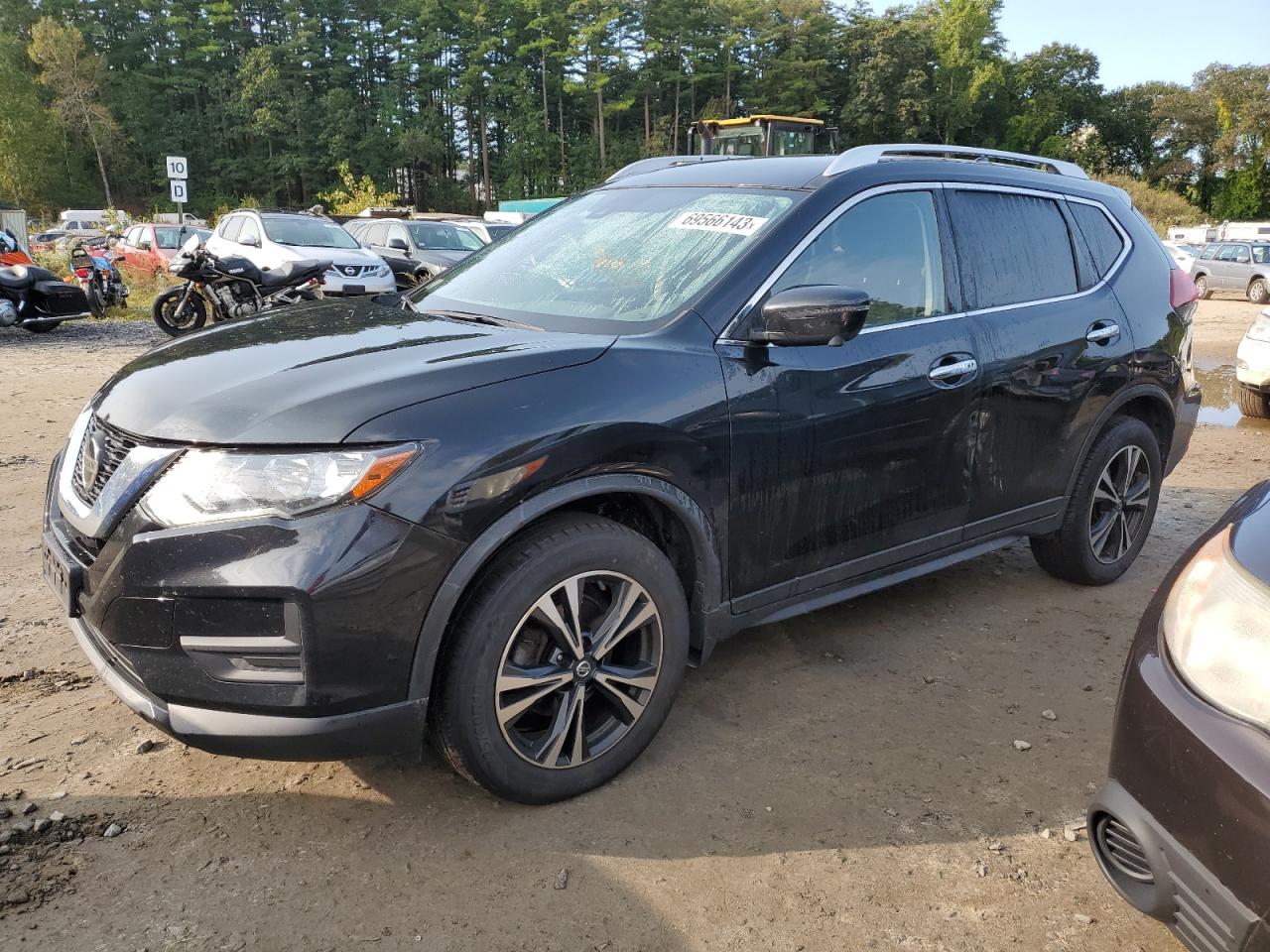 Image 1 of 2019 NISSAN ROGUE S 2019 with VIN JN8AT2MV2KW400658