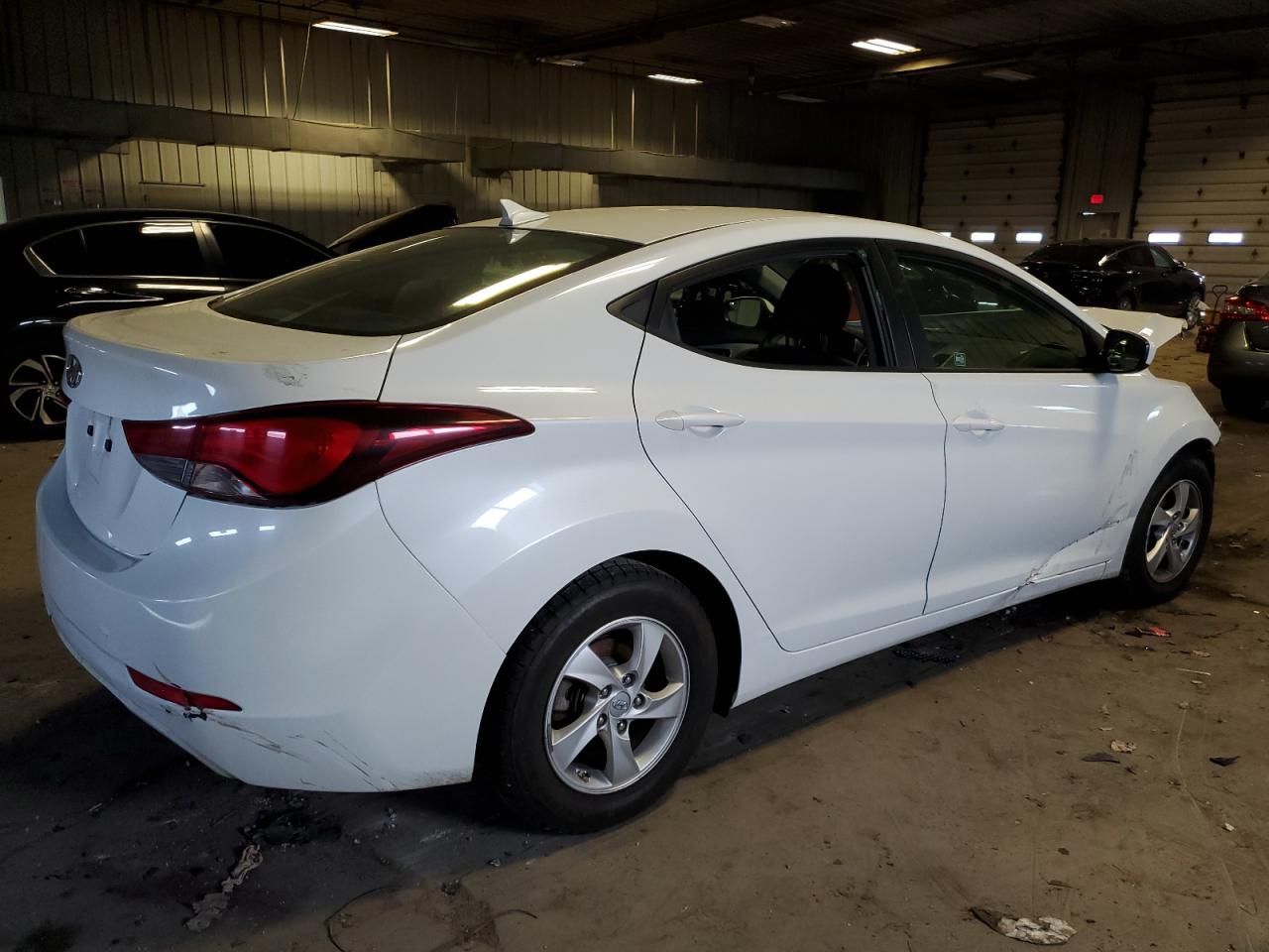 Image 3 of 2015 HYUNDAI ELANTRA SE 2015 with VIN 5NPDH4AE2FH614538
