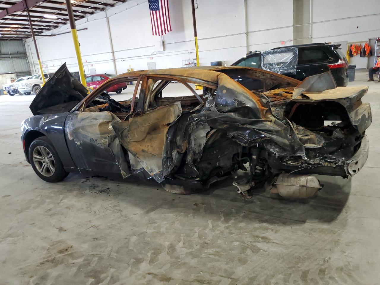 Obraz 2 z 2020 DODGE CHARGER SXT 2020 z VIN 2C3CDXBG1LH143709