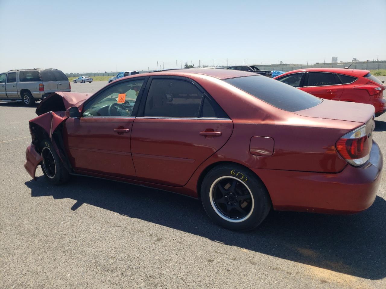 Изображение 2 2005 TOYOTA CAMRY LE 2005 с VIN 4T1BE32K45U383642