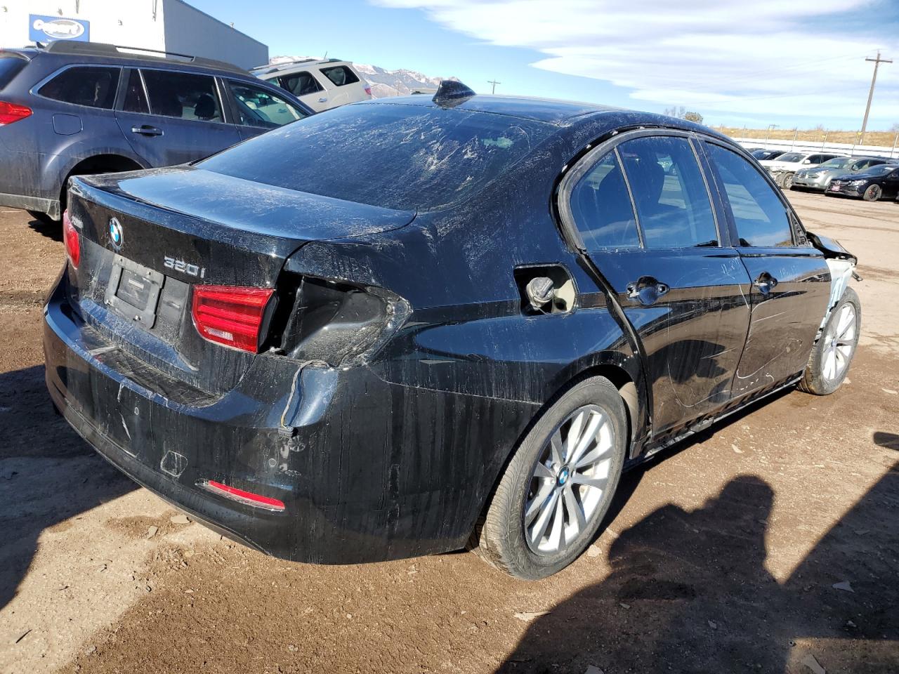 Image 3 of 2017 BMW 320 XI 2017 with VIN WBA8E5G36HNU44089